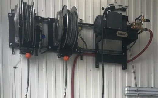 Devidoir-ressort-mural-Hannay-reels