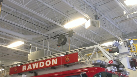 Devidoir-ressort-plafond-caserne-incendie