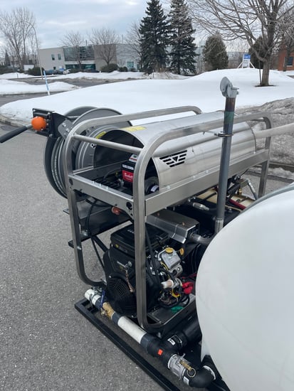 Plateforme-lavage-industrielle-Ville-Municipalite-Laveuse-eau-chaude-Bruleur-clapet