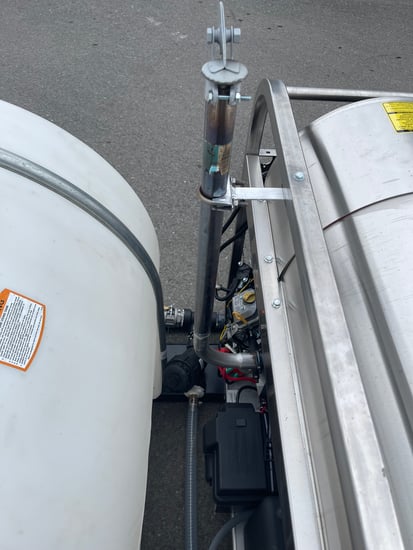 Plateforme-lavage-industrielle-Ville-Municipalite-Laveuse-eau-chaude-cplate-bruleur
