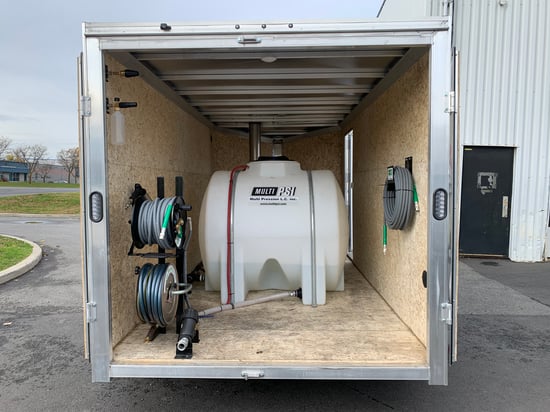 Remorque-fermee-lavage-haute-pression-laveur-mobile-Pressinet