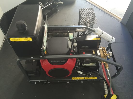 Remorque-fermee-msgregson-moteur-honda-valleypression