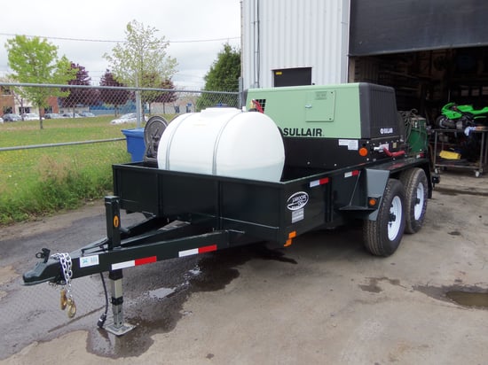 Remorque-lavage-industriel-Hannay-Reels-Hydro-Tek-Carmicheal